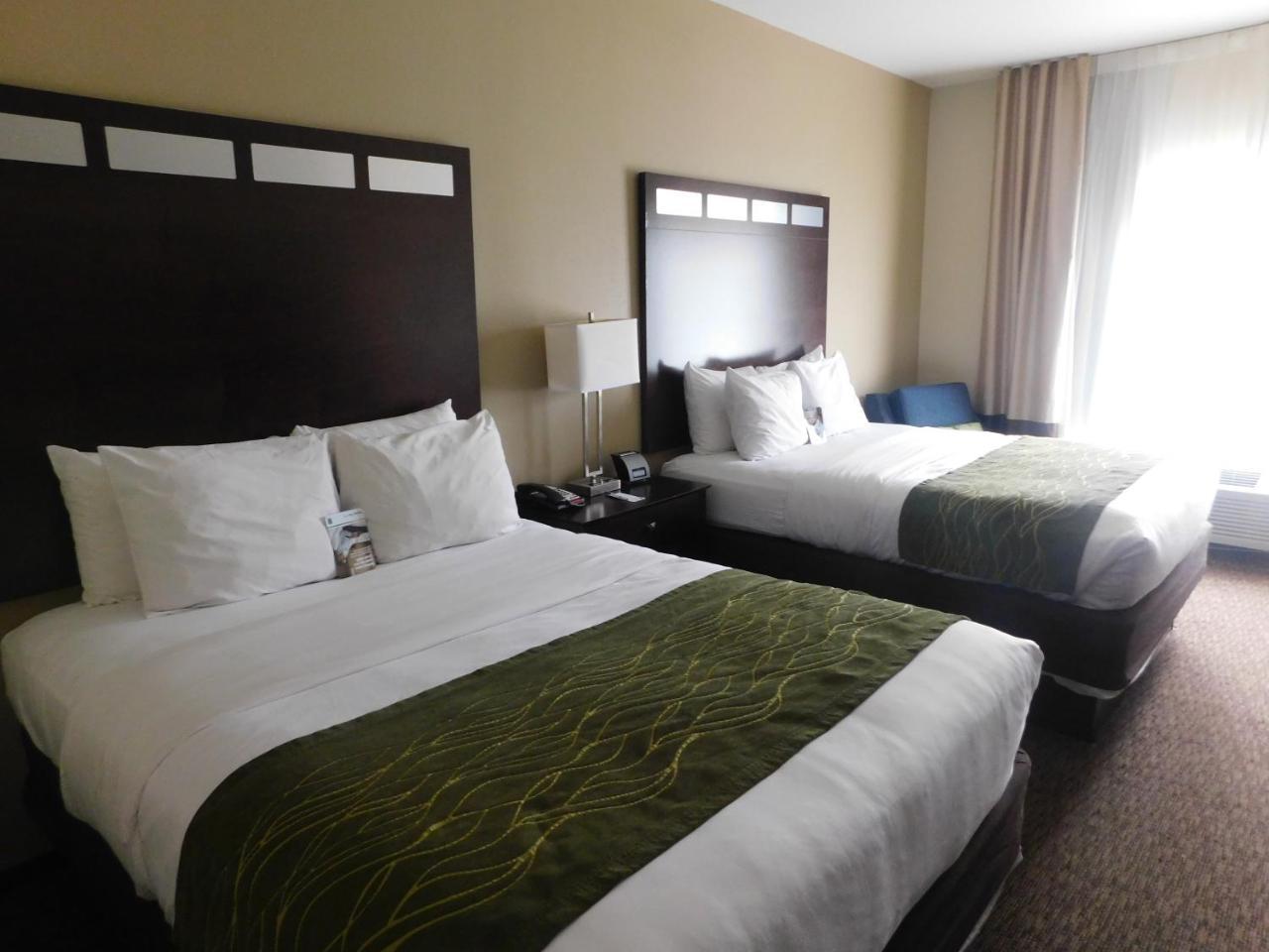 Comfort Inn St. Clairsville Kültér fotó
