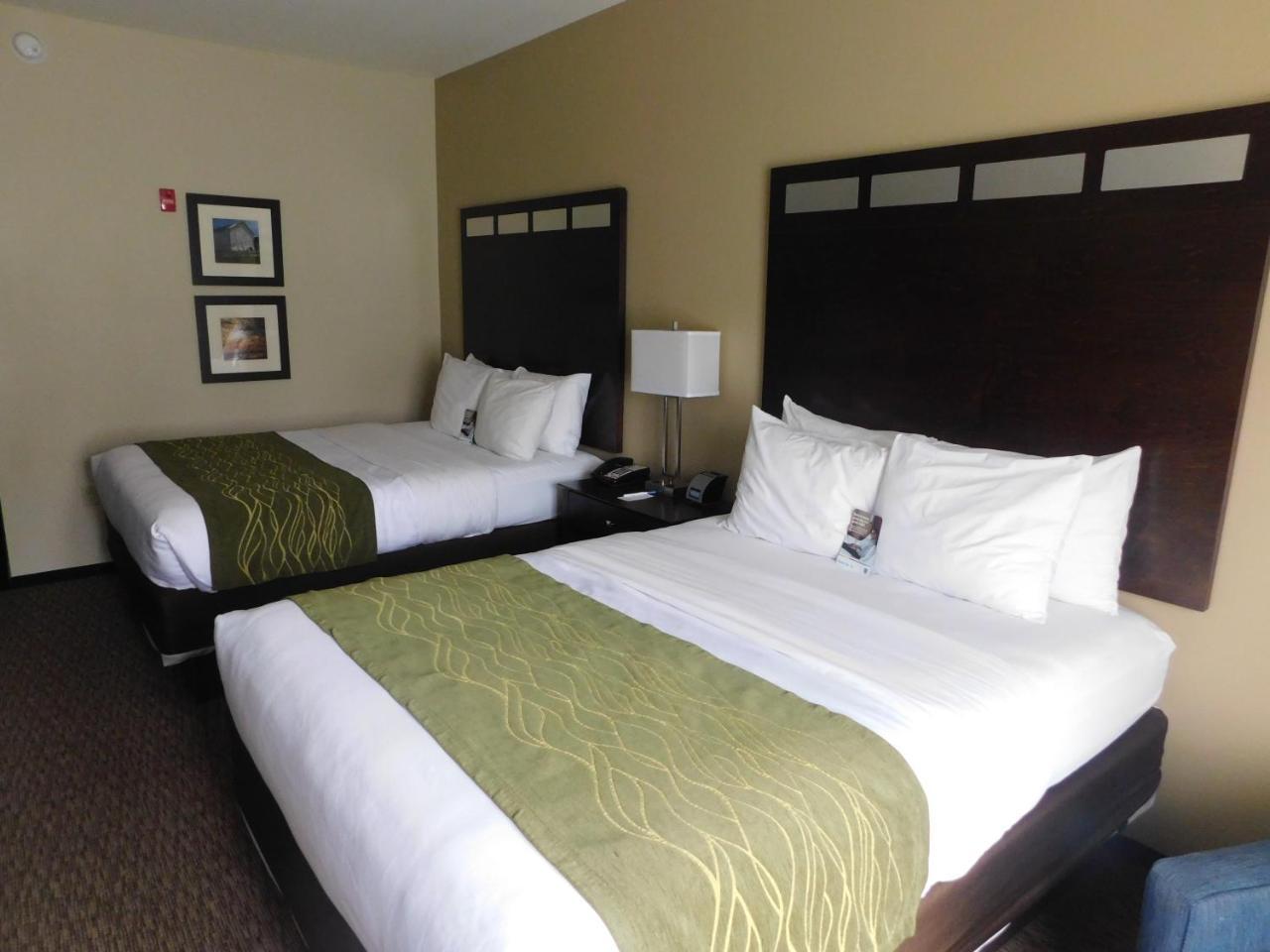 Comfort Inn St. Clairsville Kültér fotó
